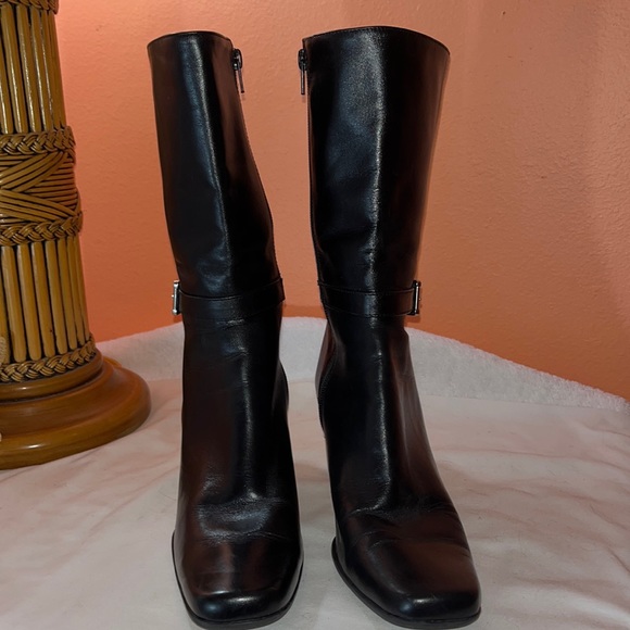 Michelle D Shoes - Almost “New” Michelle “D” boots -Black